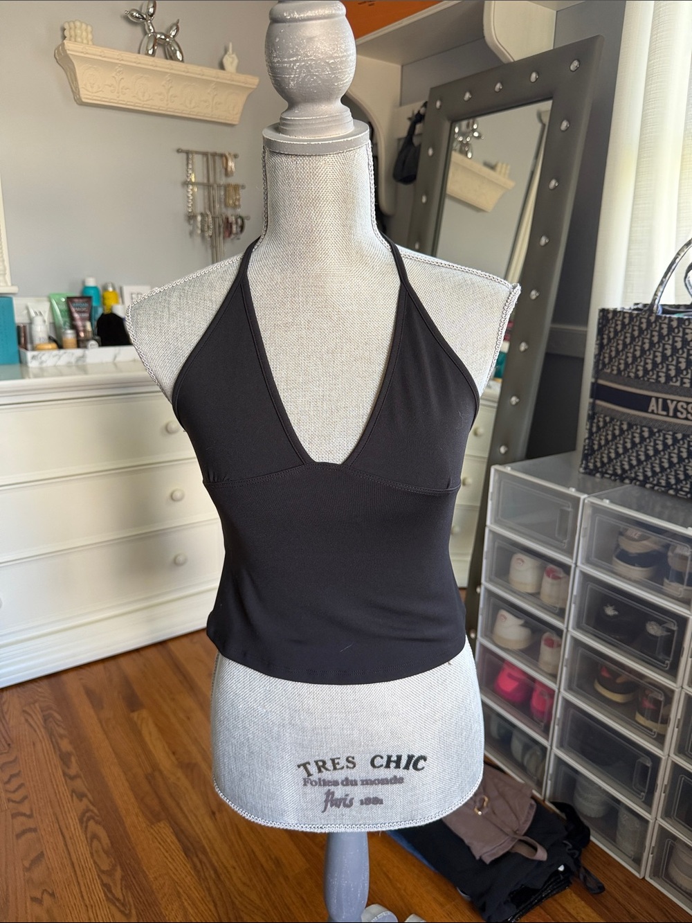 Tank air Dip Halter Black Halter V-Neck Tank Top - Women